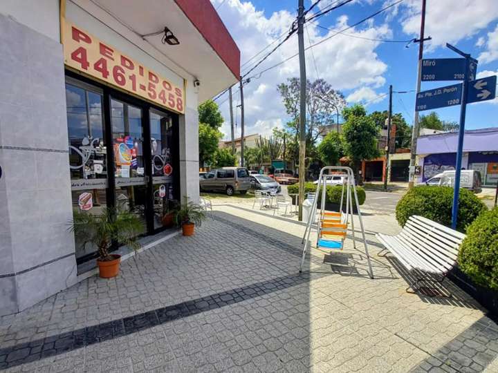 Comercial / Tienda en venta en Miguel Cané, 2112, Villa Luzuriaga