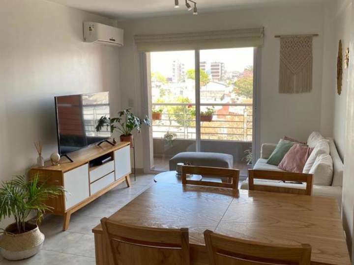 Departamento en venta en República Oriental del Uruguay, 868, Buenos Aires