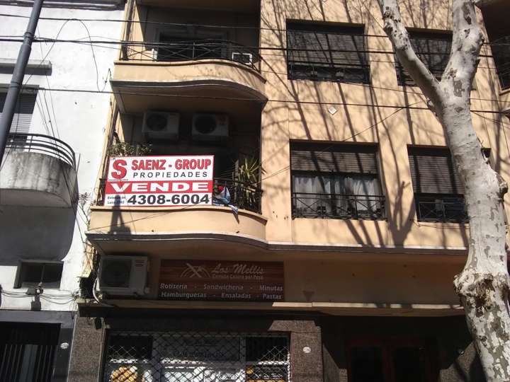 Departamento en venta en Avenida Caseros, 2746, Ciudad Autónoma de Buenos Aires