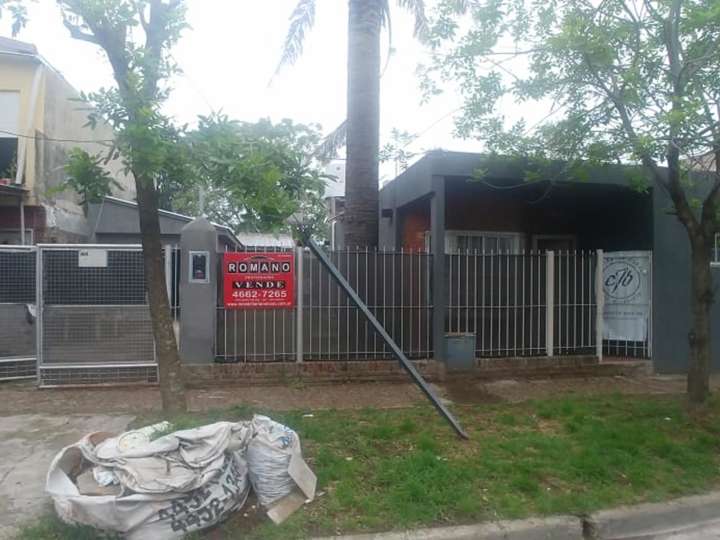 Casa en venta en Wagner, Hurlingham