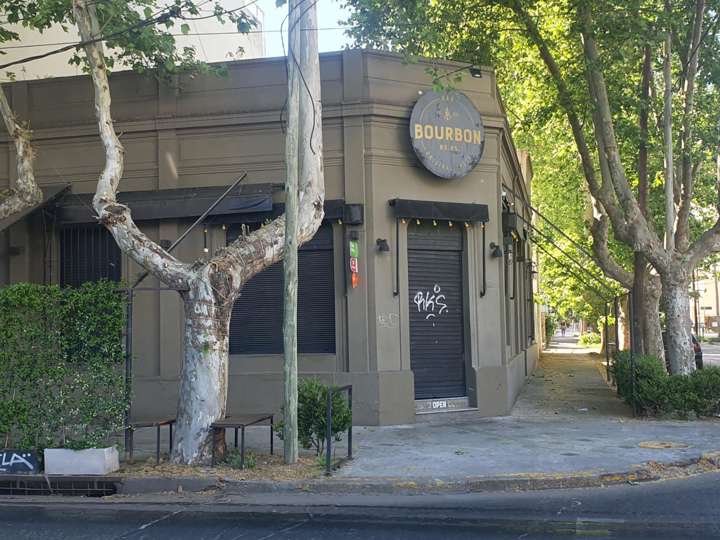 Comercial / Tienda en venta en 55 - Buenos Aires, 4999, Villa Ballester