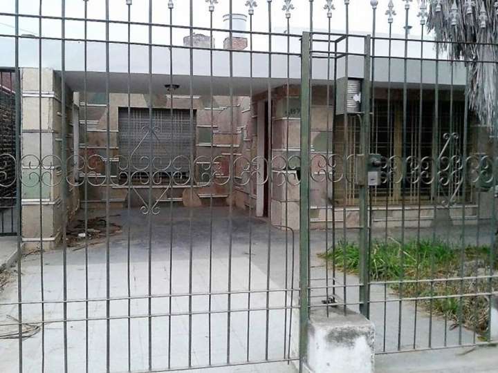 Casa en venta en Avenida 11 de Septiembre, 5897, Córdoba