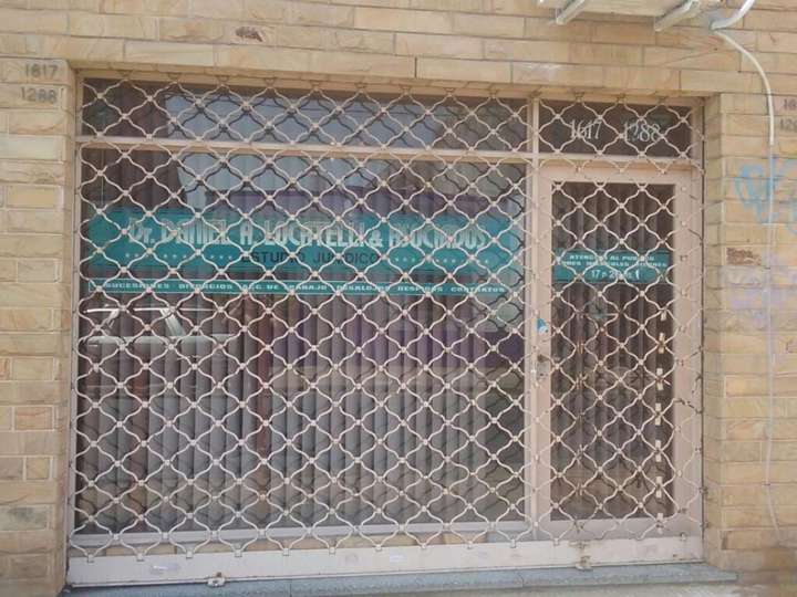 Comercial / Tienda en venta en 95 - 18 de Diciembre de 1856, 1900, General San Martín