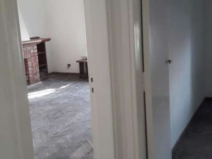 Casa en venta en Avenida Santiago de Liniers, 1337, Rincón de Milberg