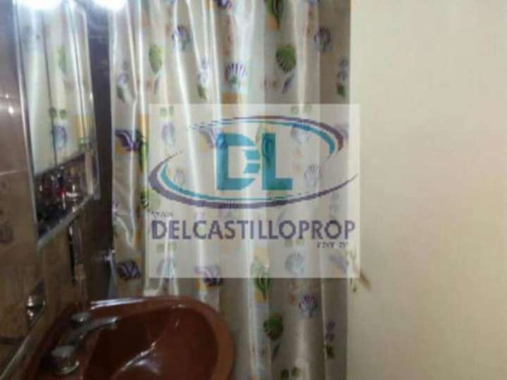 Casa en venta en Gandolfo, Virreyes