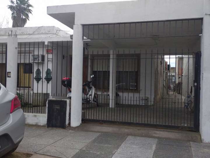 Casa en venta en Independencia, 853, Buenos Aires