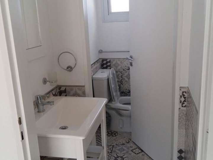 Oficina en venta en Perú, 2222, Buenos Aires