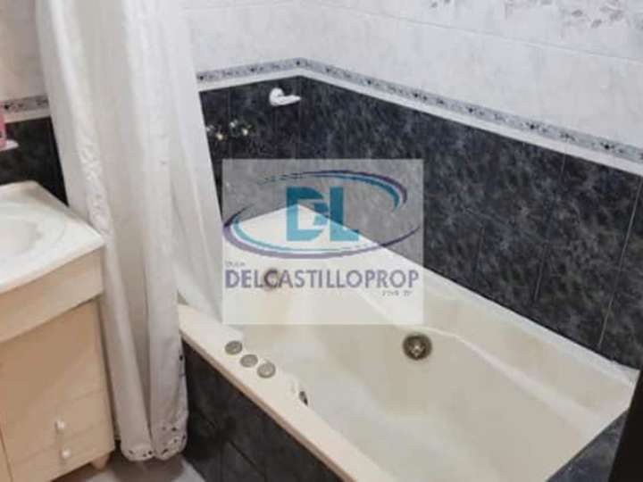 Edificio en venta en Esteban Adrogué, 1400, Adrogué