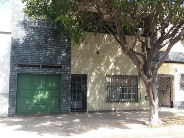 Casa en venta en Balbastro, 1612, Ciudad Autónoma de Buenos Aires