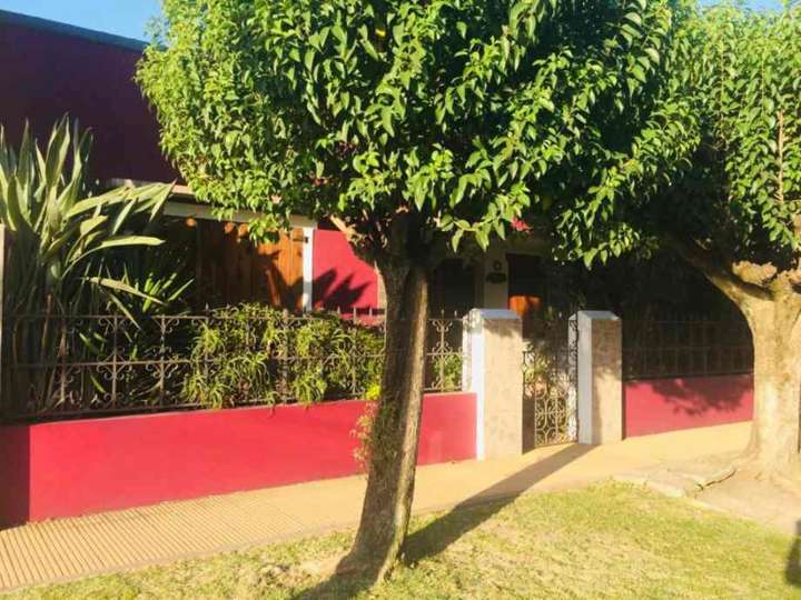 Casa en venta en Cartagena, 216, Buenos Aires