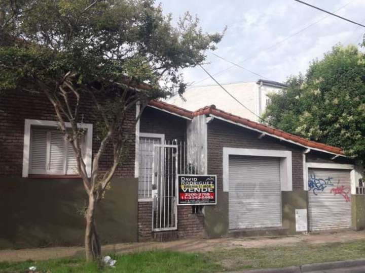 Casa en venta en Leandro N. Alem, 1581, Buenos Aires