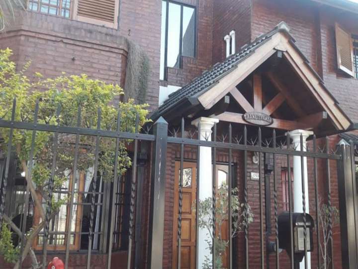 Casa en venta en La Piedad, 1699, Buenos Aires