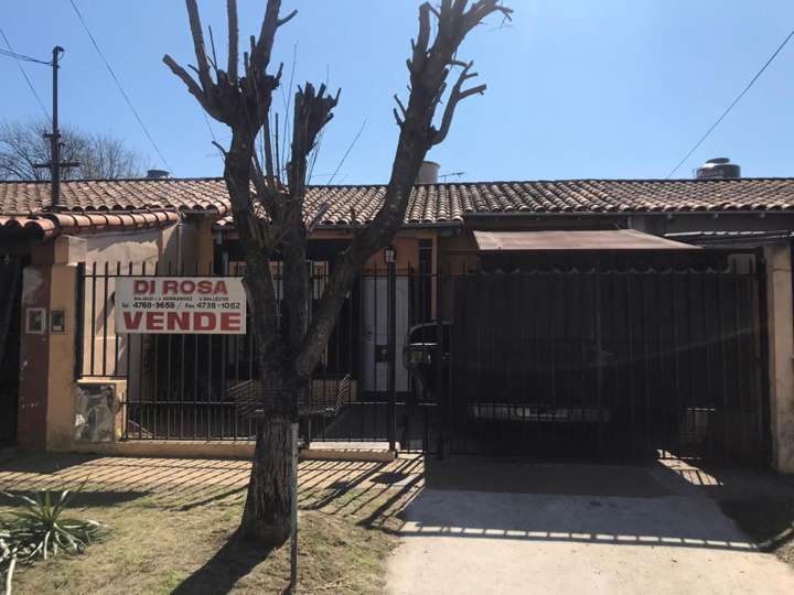 Casa en venta en 106 - Castelli, 4359, Villa Ballester