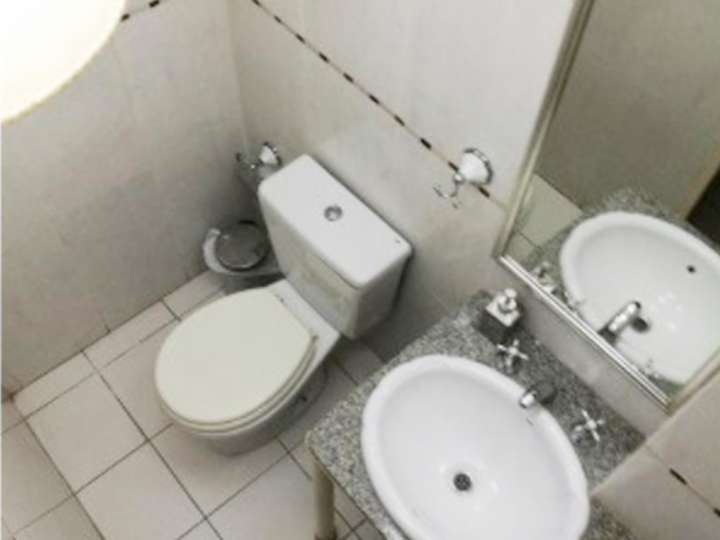 Casa en venta en Leandro Alem, Buenos Aires