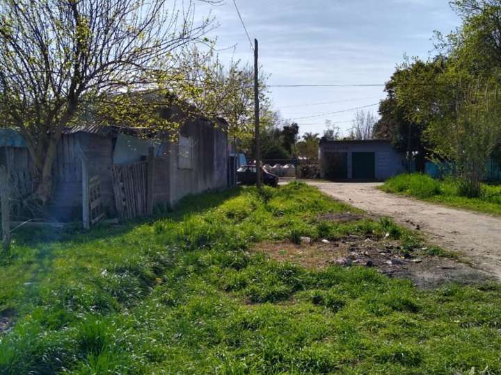 Terreno en venta en Calle 1280 (ex20), Ingeniero Juan Allan