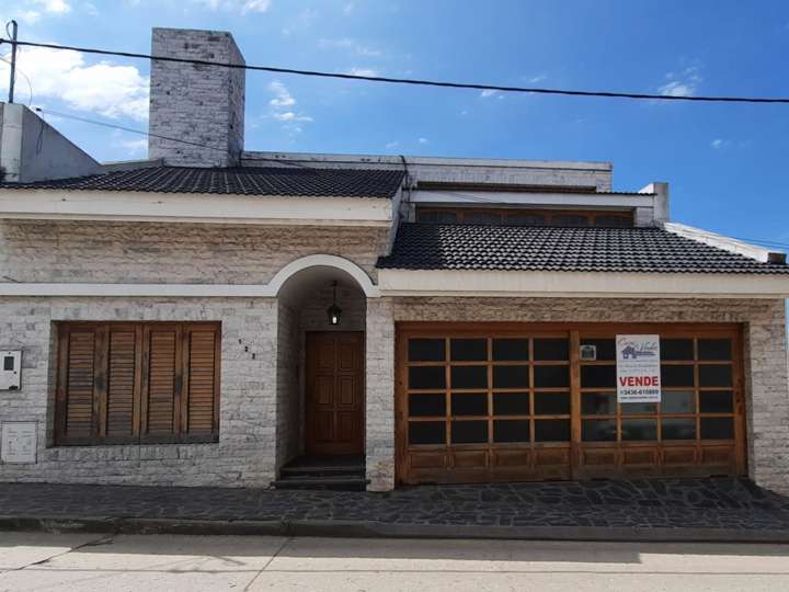 Casa en venta en Maipú, 122, Victoria