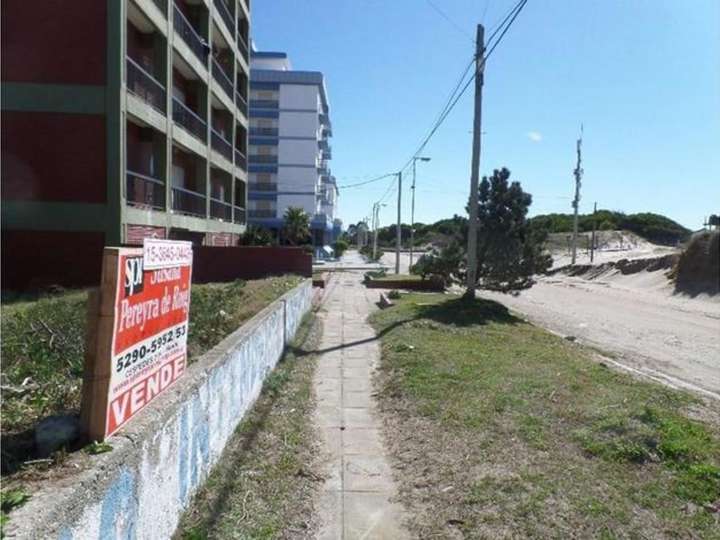 Terreno en venta en Avenida Costanera Norte, 2695, Buenos Aires
