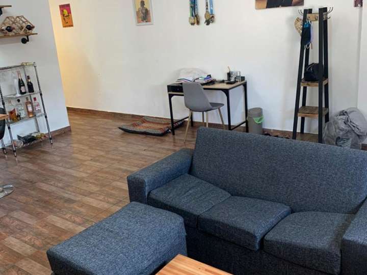 Edificio en venta en Virrey Santiago de Liniers, 2702, Valentín Alsina