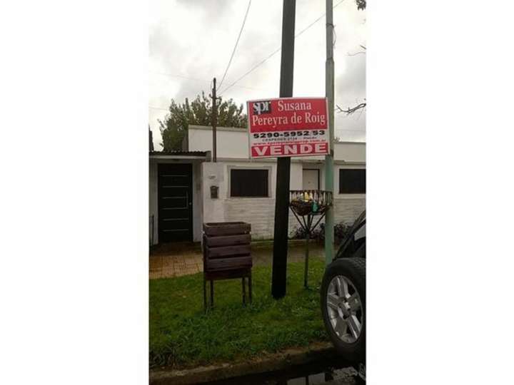 Casa en venta en Maestra Ana Lena de Guerrieri, 1803, El Palomar