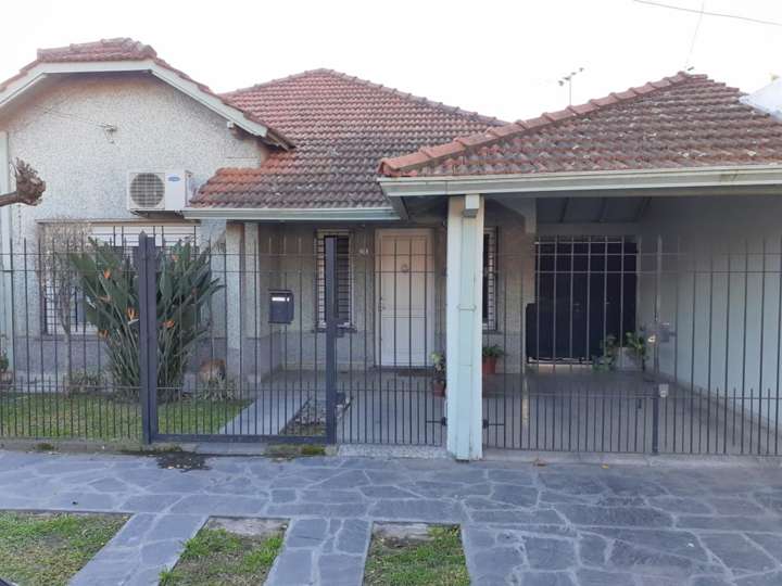 Casa en venta en Beruti, 729, Buenos Aires