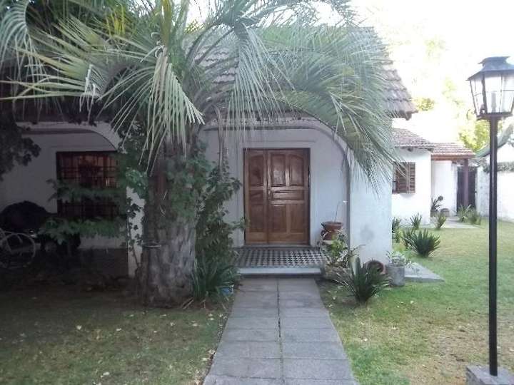 Casa en venta en General Mariano Necochea, Hurlingham