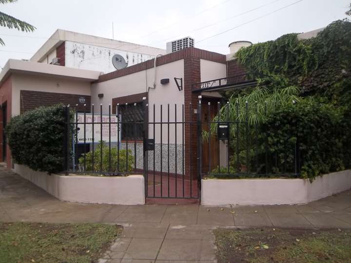 Casa en venta en Álvarez Prado, 3699, Villa Tesei