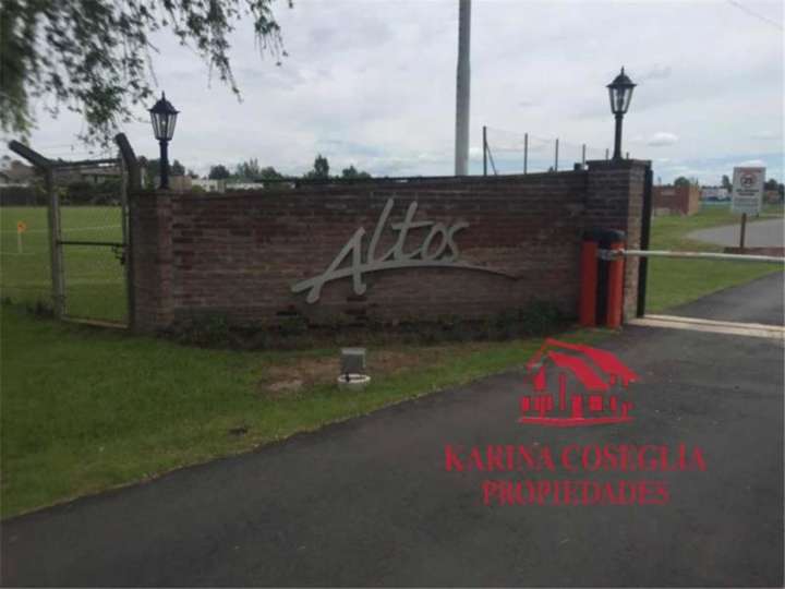 Terreno en venta en Fragata Hércules, Pilar