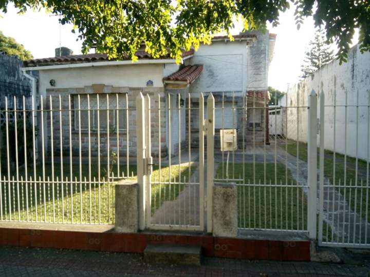 Casa en venta en General Arenales, 2056, Buenos Aires