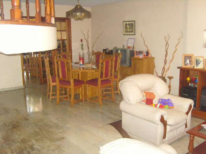 Casa en venta en General Mariano Necochea, Hurlingham