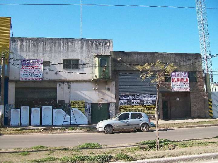 Comercial / Tienda en alquiler en Avenida del Sesquicentenario, 216, Los Polvorines