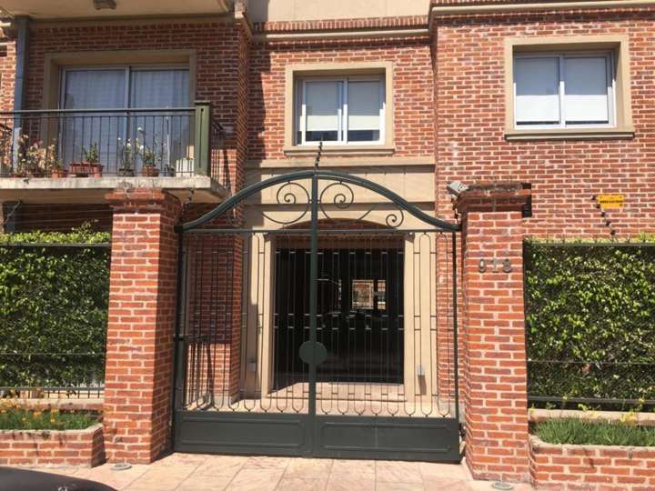 Departamento en venta en Samuel Miguel Spiro, 899, Adrogué