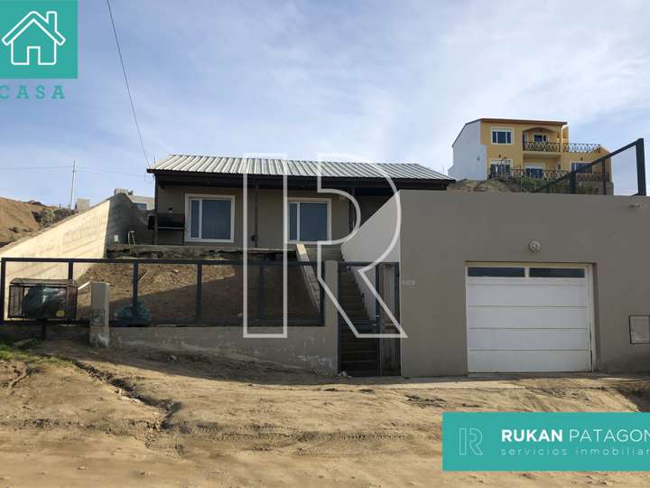 Casa en venta en Carol English, 1479, Santa Cruz