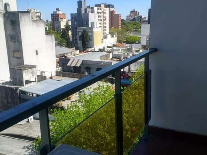 Departamento en venta en Almirante Brown, 568, Buenos Aires