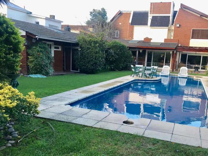 Casa en venta en Los Indios, 2000, Buenos Aires