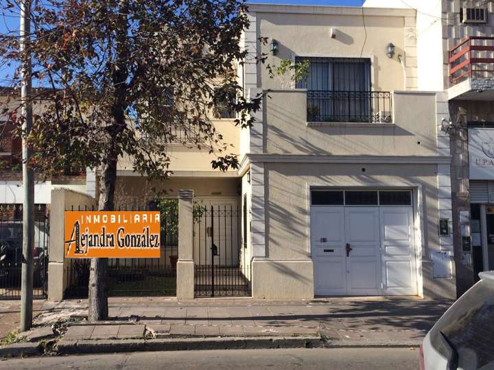 Casa en venta en Monseñor José Marcón, 3300, Buenos Aires