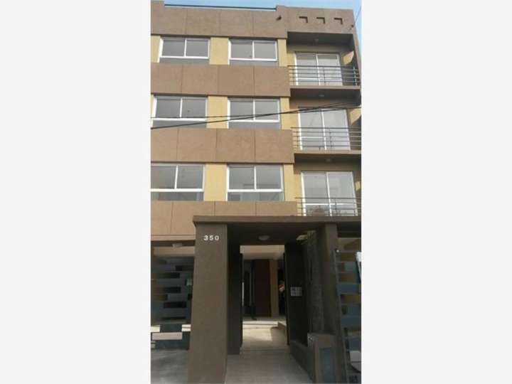 Departamento en venta en Garibaldi, 2902, Villa Luzuriaga