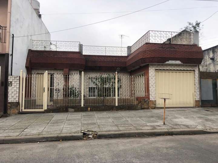 Casa en venta en José Martí, 2101, Buenos Aires