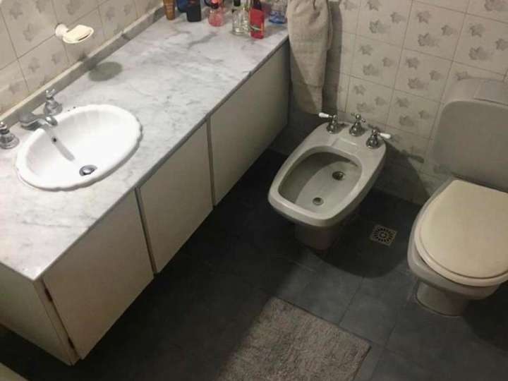 Casa en venta en Pehuajó, 938, Buenos Aires