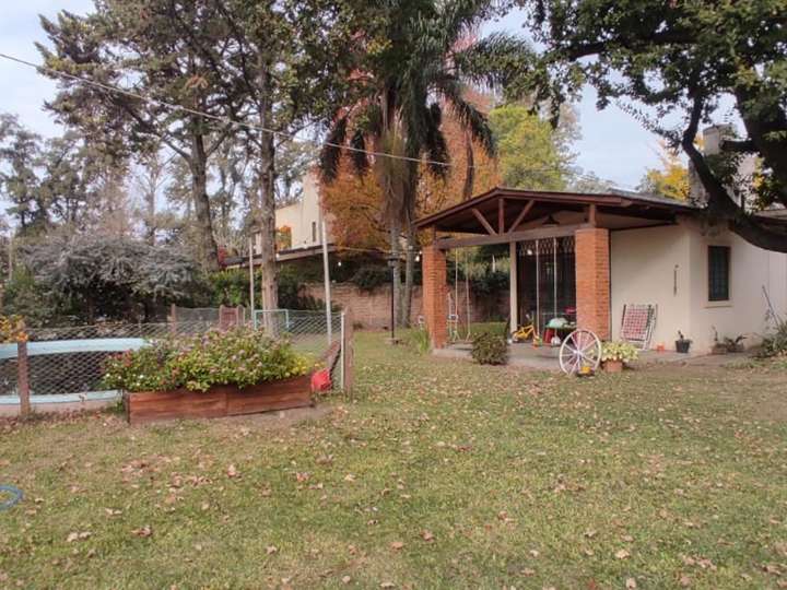 Casa en venta en Manuel Estrada, 1207, Funes