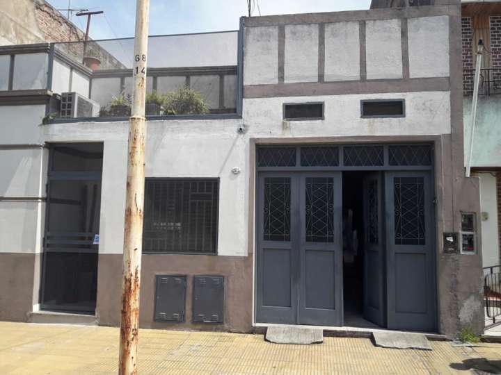 Comercial / Tienda en venta en Anatole France, 2554, La Tablada