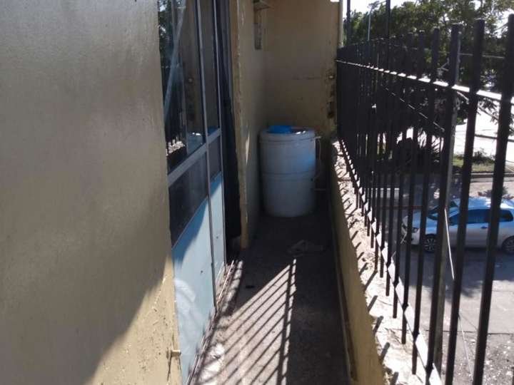 Comercial / Tienda en venta en Portugal, 2420, Partido de Almirante Brown