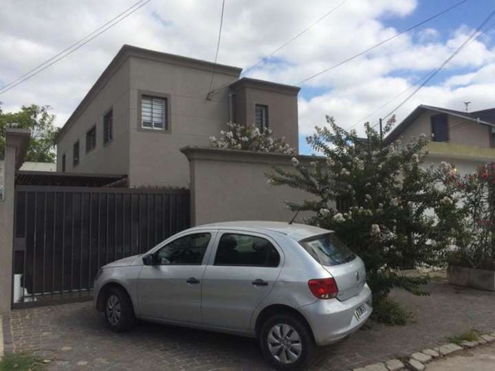 Casa en venta en Tomás Nother, 3099, José Mármol