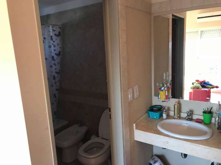 Departamento en venta en Vicente López, 152, Buenos Aires