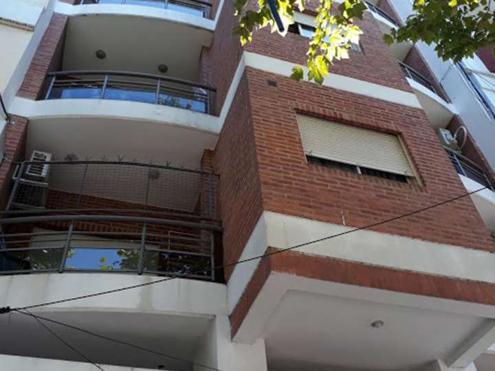 Departamento en venta en French, 88, Buenos Aires