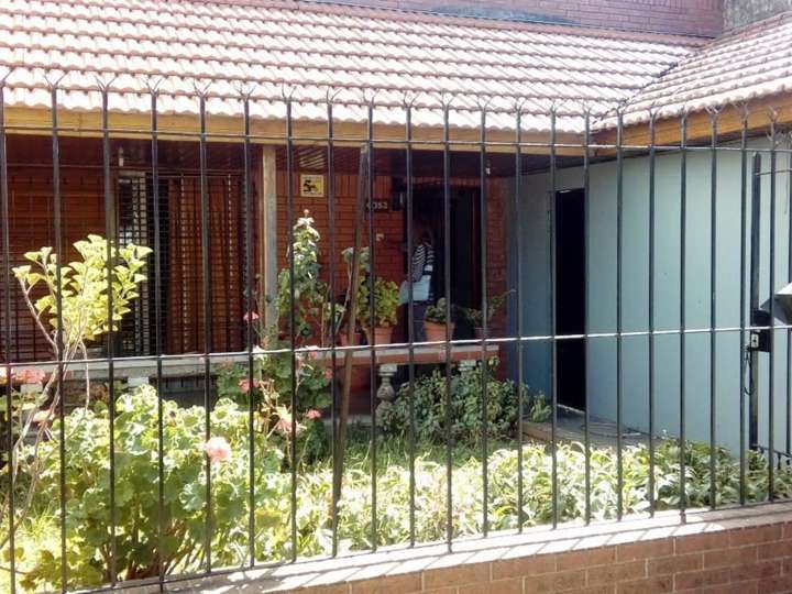 Casa en venta en Sáenz Peña, 451, Remedios de Escalada