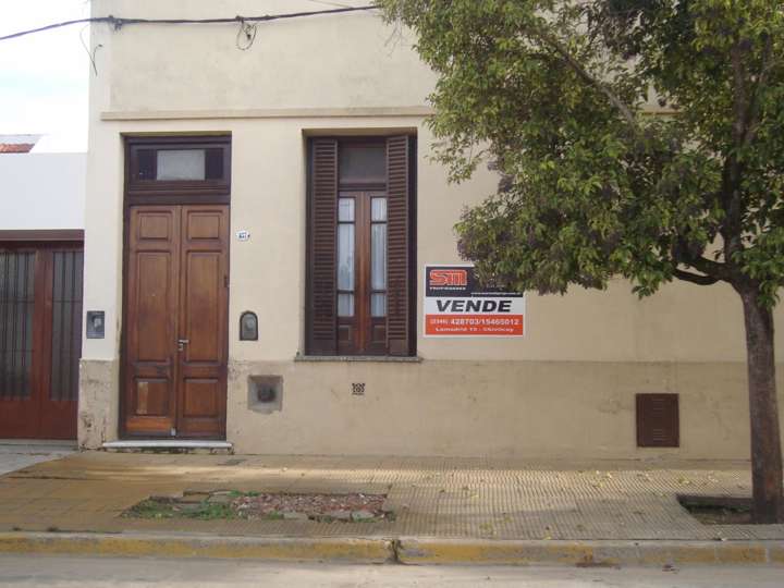 Casa en venta en Chacabuco, 421, Chivilcoy