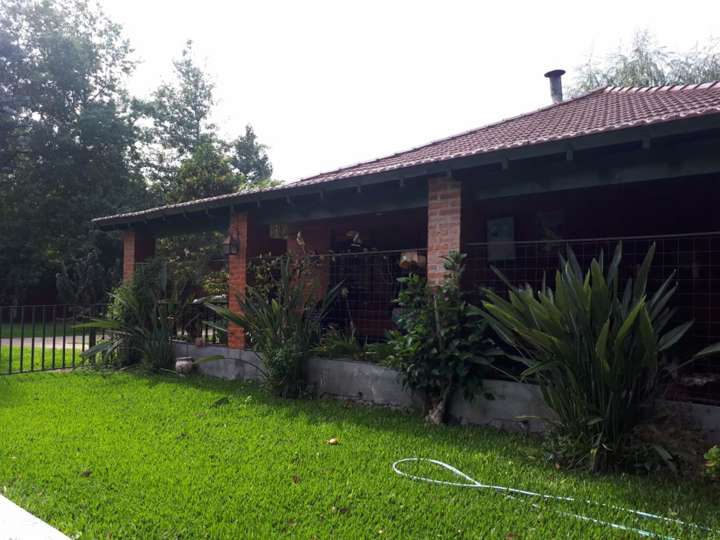 Casa adosada en venta en Tambor de Tacuarí, Francisco Álvarez