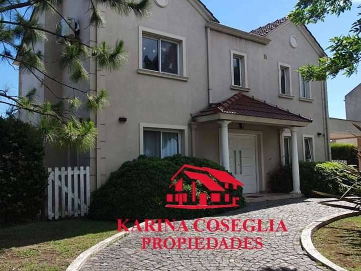 Casa en venta en Avenida Doctor Honorio Pueyrredón, Buenos Aires