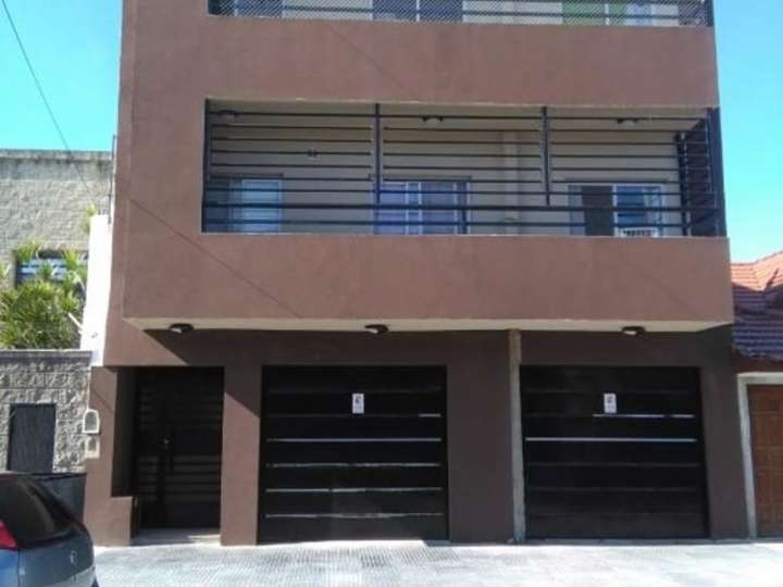 Departamento en venta en Patagones, 323, Villa Domínico