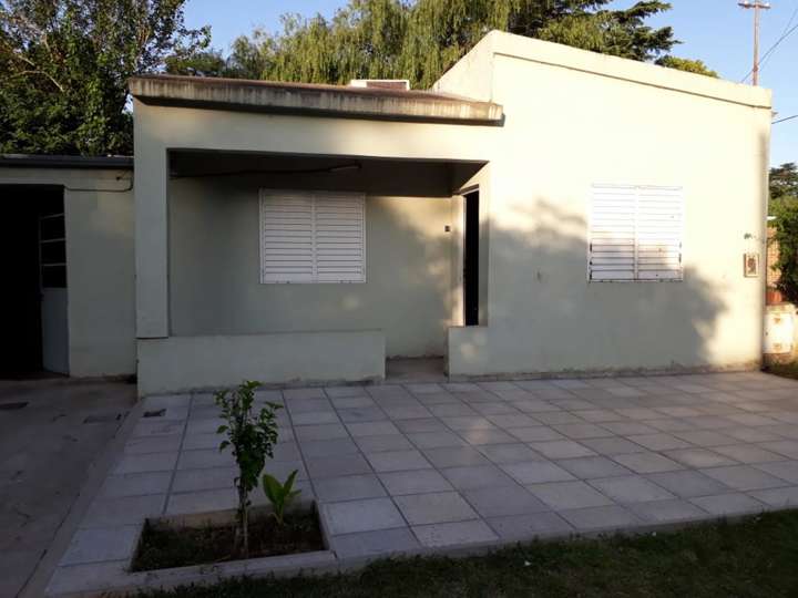 Casa en venta en Del Prado, 328, Buenos Aires